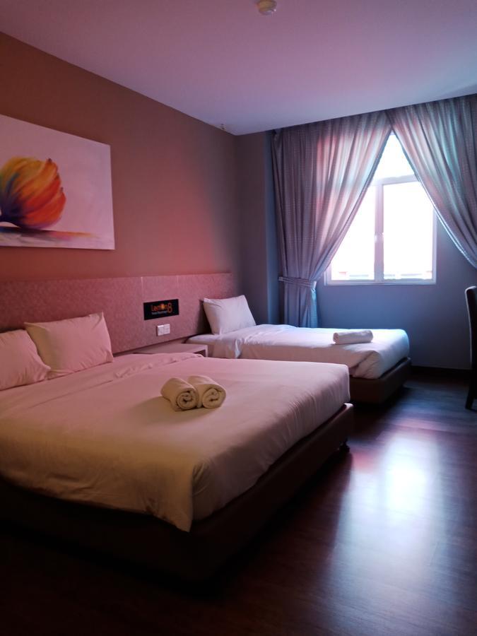 Lemon 8 Boutique Hotel @ Melaka Esterno foto