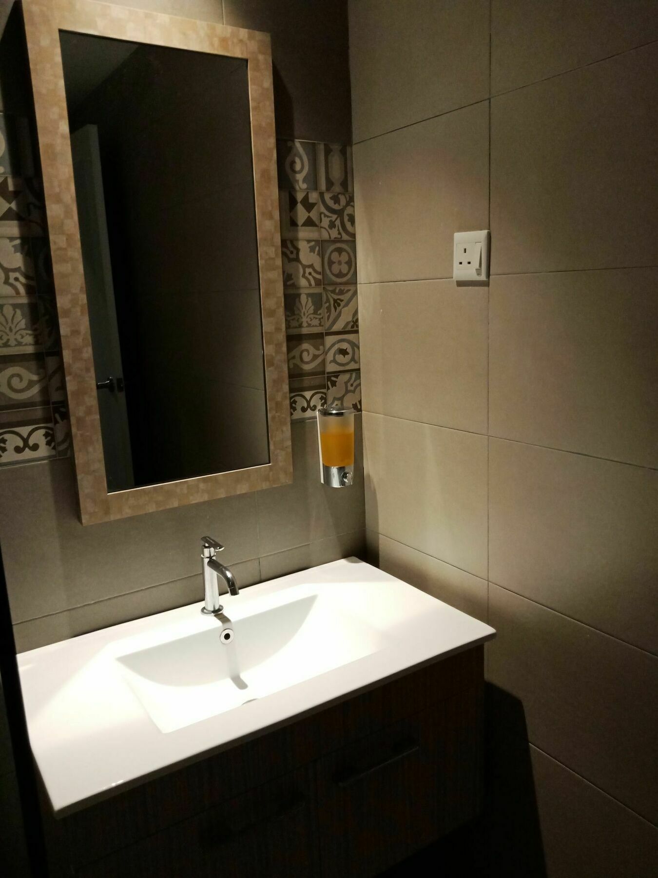 Lemon 8 Boutique Hotel @ Melaka Esterno foto